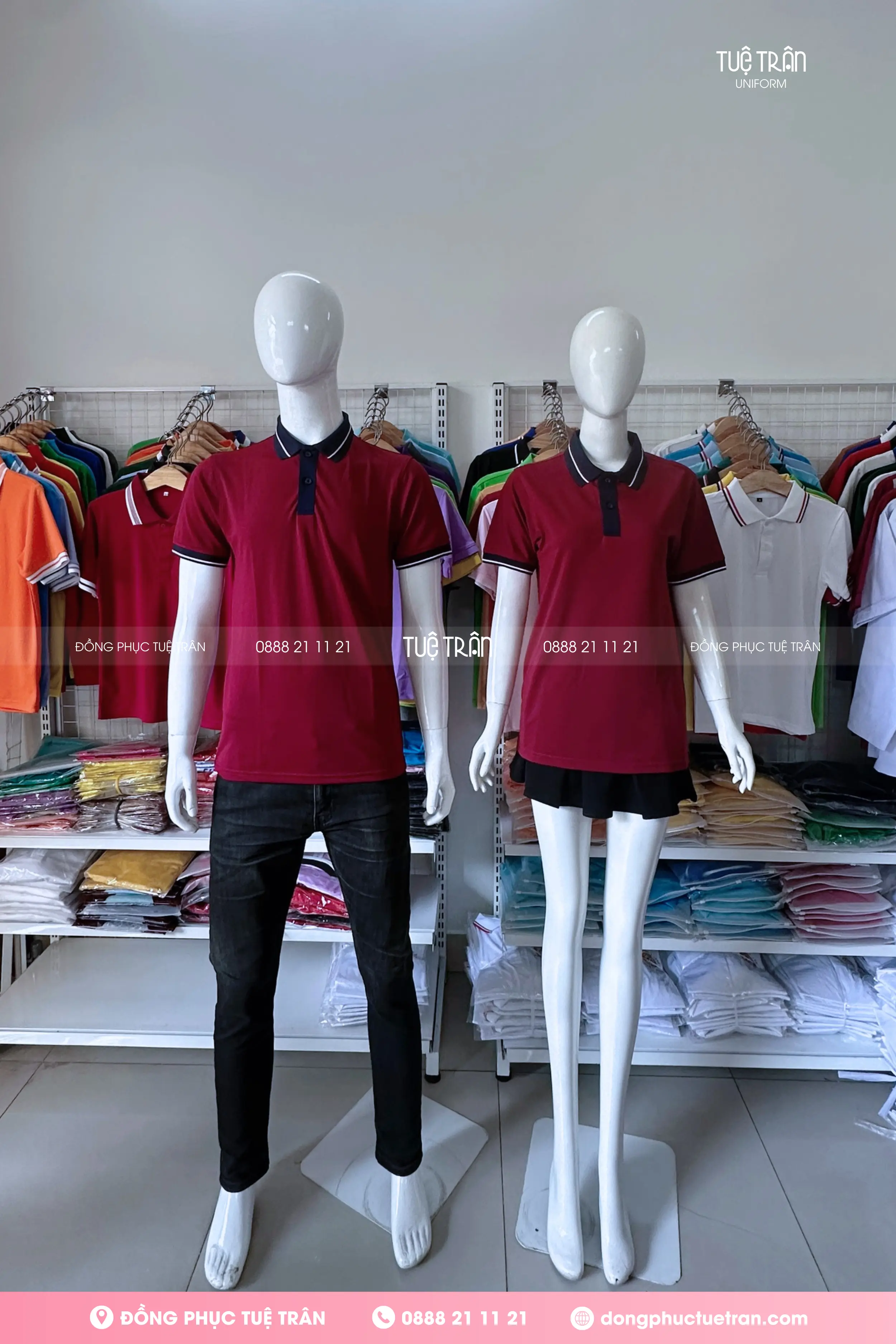 Áo thun đồng phục đỏ đô phối cổ xanh đen sọc