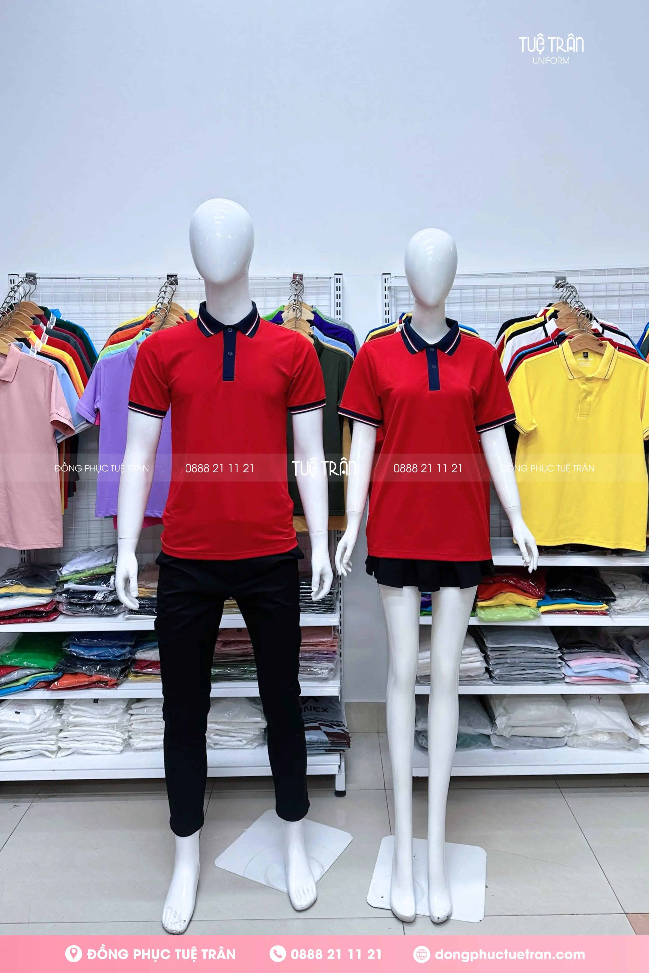 Áo thun đồng phục đỏ phối cổ xanh đen sọc